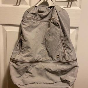 City Adventurer Backpack 17L